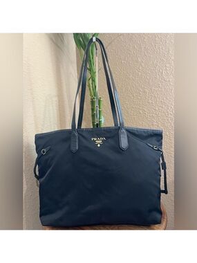PRADA TESSUTO NYLON TOTE